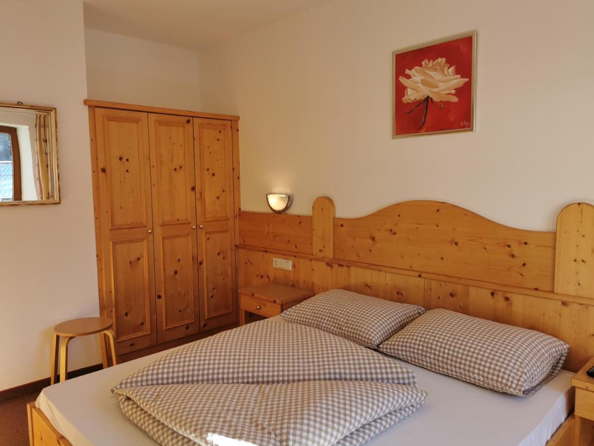 Hotel Garni Schoenblick Sölden Eksteriør bilde