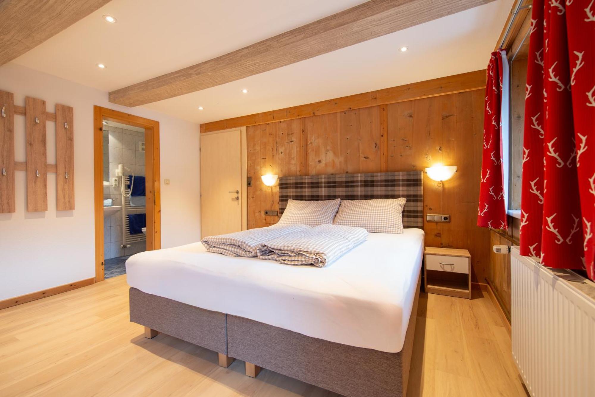 Hotel Garni Schoenblick Sölden Eksteriør bilde