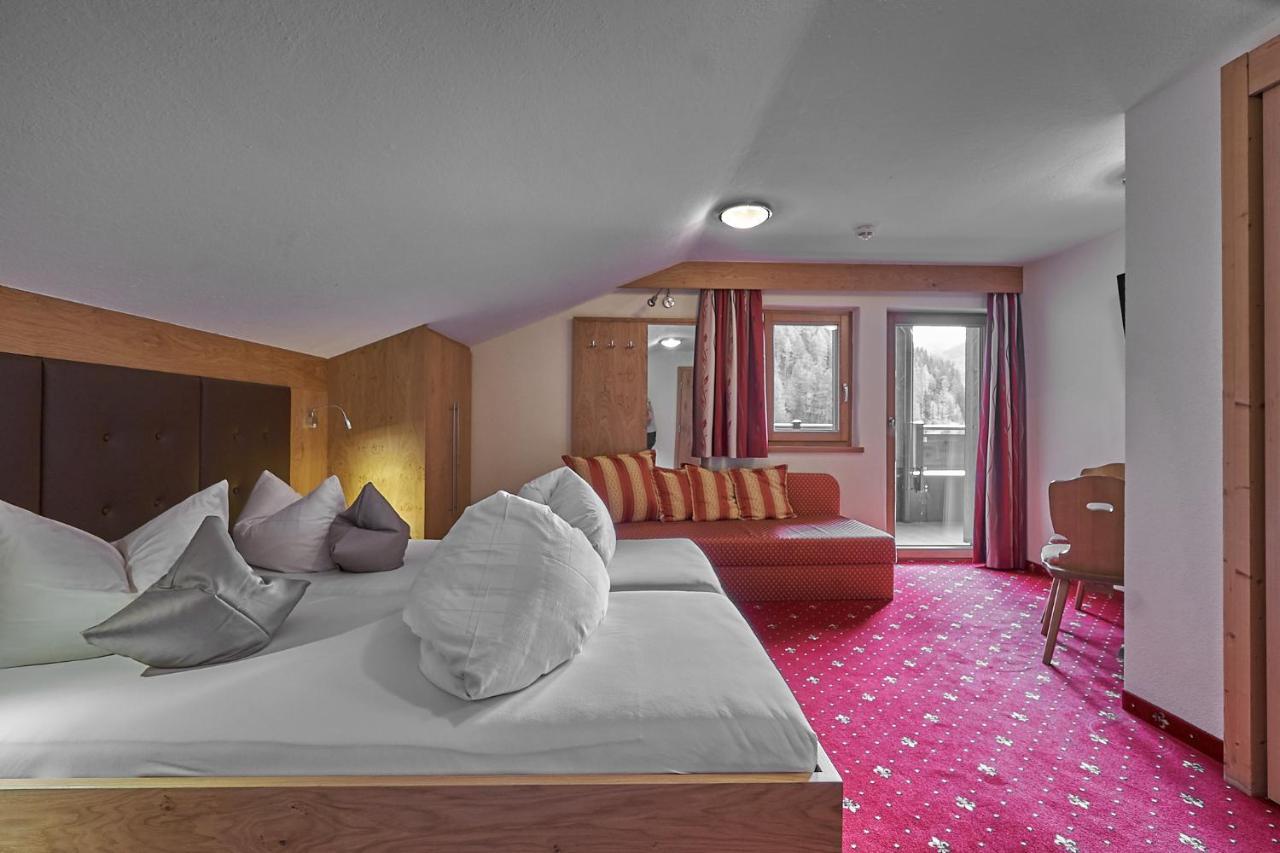 Hotel Garni Schoenblick Sölden Eksteriør bilde